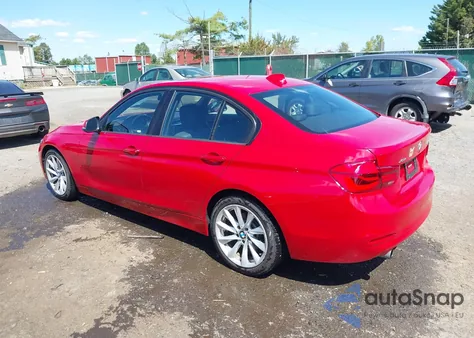 2016 BMW 320 Xi z USA, uszkodzony, nr VIN WBA8E5G52GNU19545